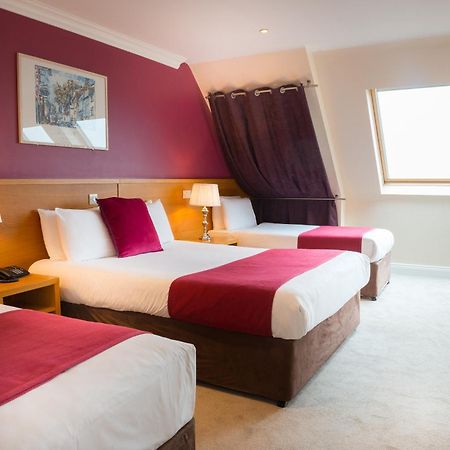 Hotel Ceann Sibeal Baile an Fheirtéaraigh Extérieur photo