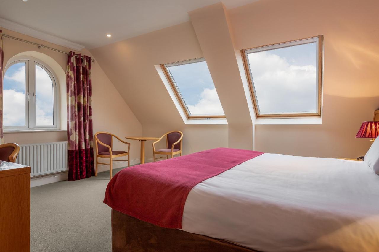 Hotel Ceann Sibeal Baile an Fheirtéaraigh Extérieur photo