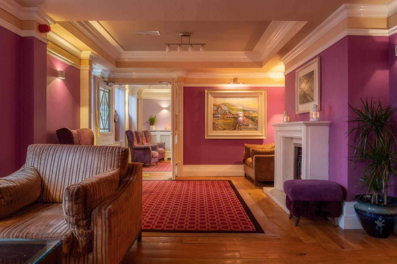 Hotel Ceann Sibeal Baile an Fheirtéaraigh Extérieur photo