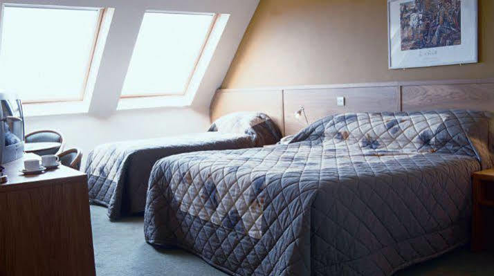 Hotel Ceann Sibeal Baile an Fheirtéaraigh Extérieur photo